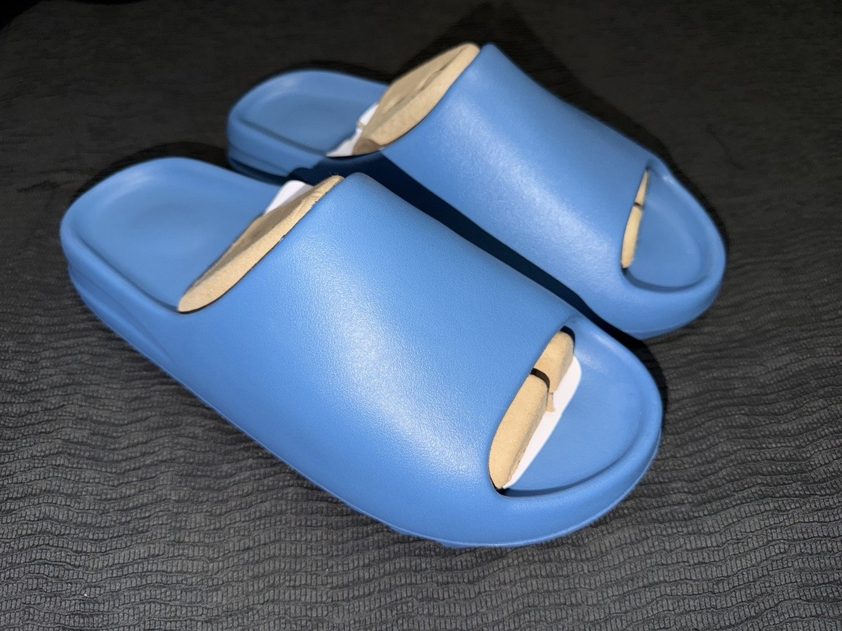 YEEZY YS 01 Blue Lightweight Comfort Slide Sandals Men's Size 13