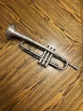 Vintage The Elkhart Band Instrument Co Trumpet Elkhart Indiana 
