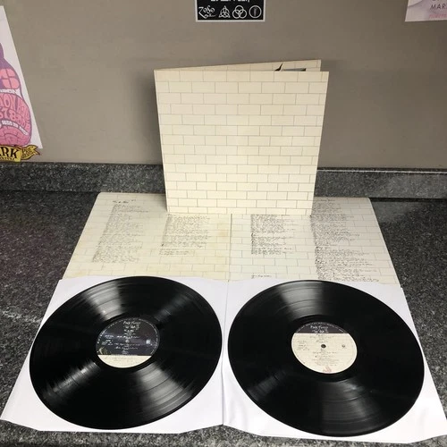 LP PINK FLOYD - THE WALL 1979 VINYL DOUBLE ALBUM UK 2ND PRESS SHDW 411 NM-/EX