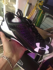 under armour deception low dt