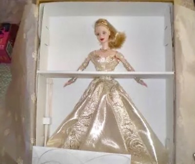 Toys R Us Golden Anniversary Barbie MIB!!! 74299200380|