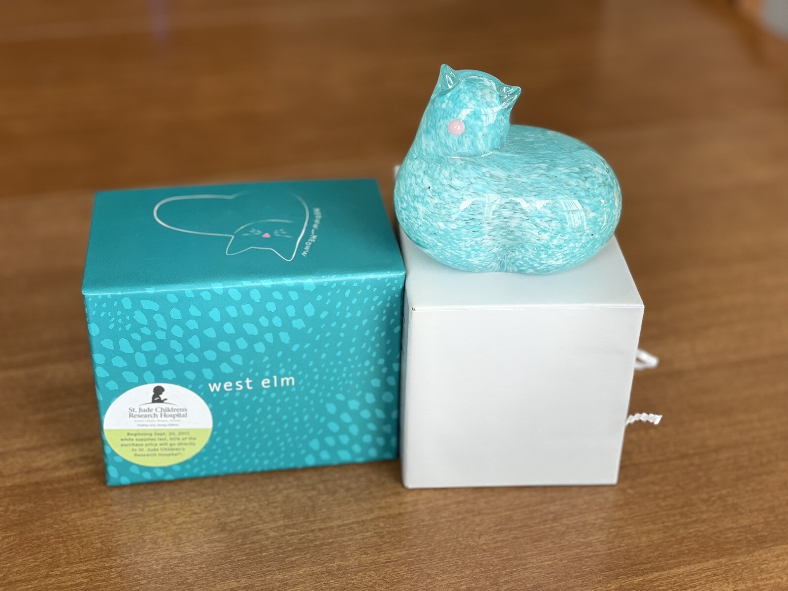 West Elm Cat Glass Figurine Paperweight & Box Blue Teal 1 lb Teachers