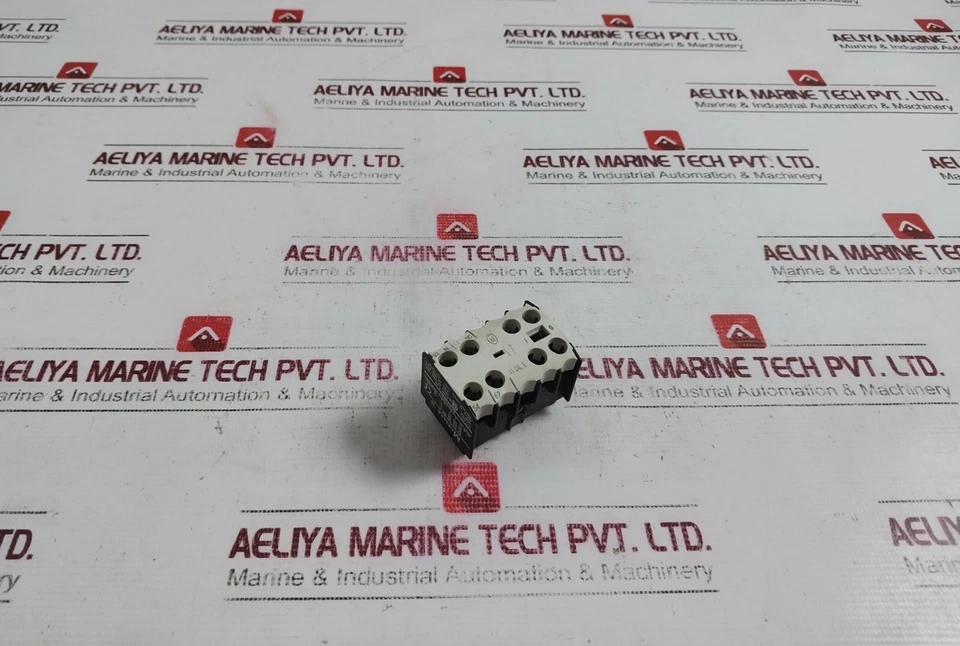 MOELLER 11 DIL E Auxiliary Switch Block Awg 18-14 - Image 4 of 4