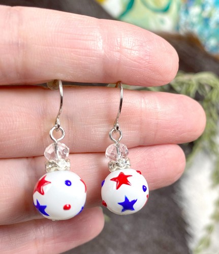 Star Earrings USA Red White Blue Heritage Beaded Women Dangle Earrings - Picture 2 of 6