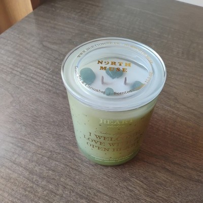 NORTH MUSE Candle heart chakra crystal aventurine peace empathy generousity