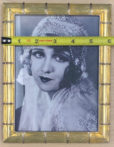 Ashleigh Manor Metall goldgelb perlmutt Emaille - Marlene 5x7 Bilderrahmen - Bild 10 von 16