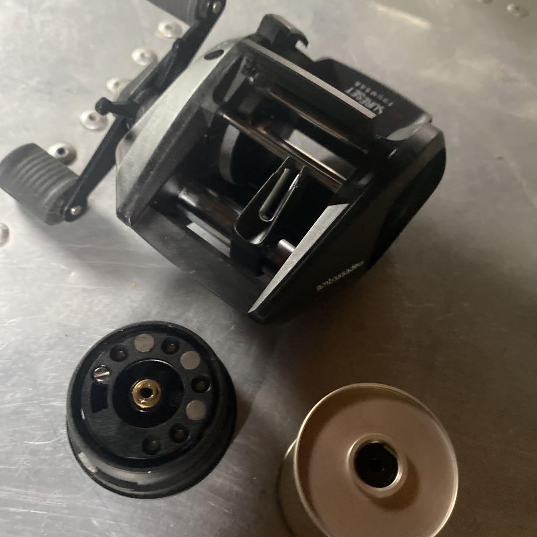16.Abu Garcia アンバサダー1022プラス　PLUS 新品 16.Abu Garcia アンバサダー1022プラス PLUS 新品 フィッシング
