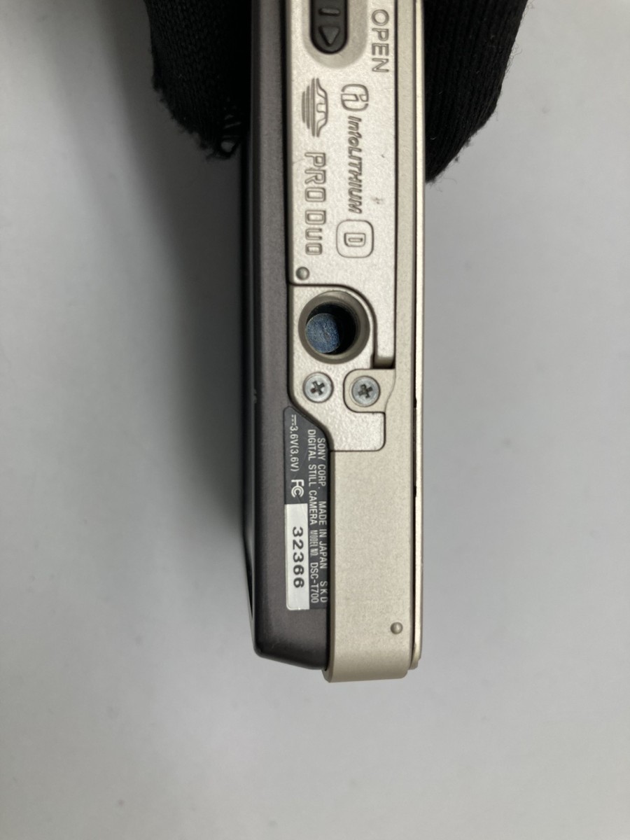 READ Excellent Sony Cyber-shot DSC-T700 gold 4.0x Optical Zoom