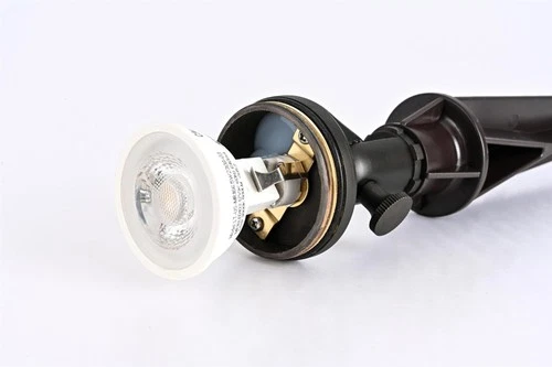 Elitco Lighting Aera 8" x 2.25" Metal Landscape LED Spot Light in Antique Brass - Picture 5 of 8