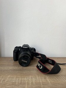 Canon EOS 1300D Digital SLR Camera 18MP Black, 18-55mm Lens