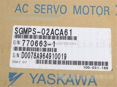 1Pc New   Servo Motor SGMPS-02ACA61 sa #md