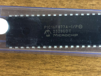 PIC16F877A-I/P microcontroller Microchip