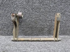 1217077-1 Cessna P210N Nose Landing Gear Door Torque Tube Assembly