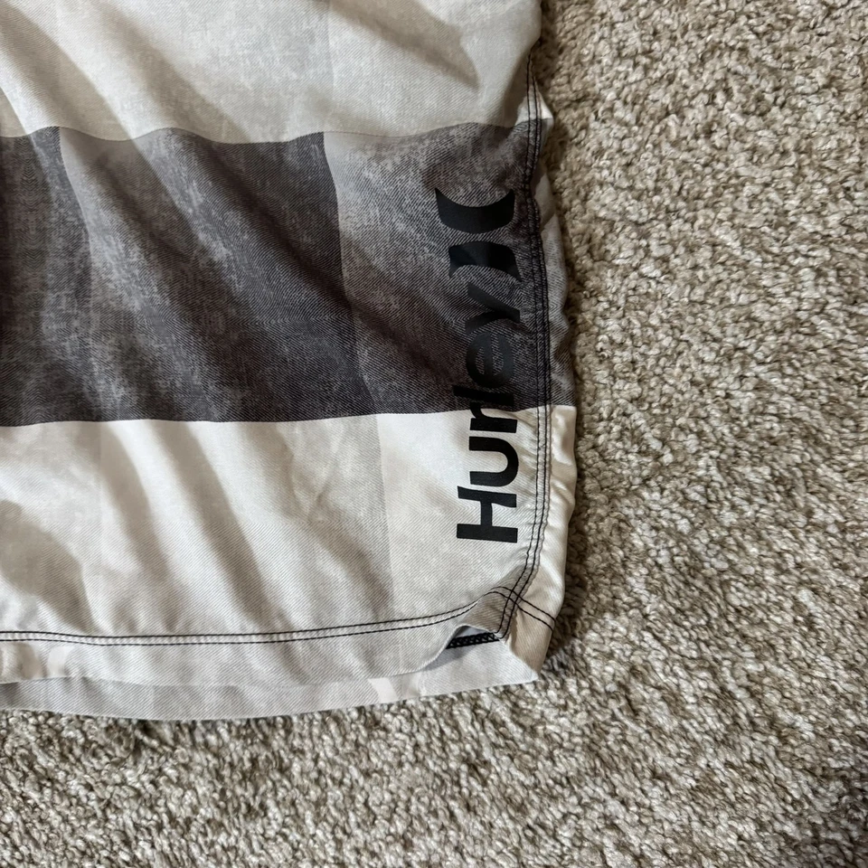 Bañador Hurley Phantom Board Shorts Para Hombre 30 Gris Negro Blanco Surf Secado Rápido Foto 2 de 4