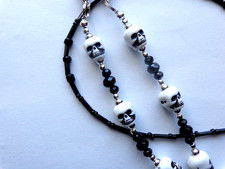 SKULLS BLACK CRYSTAL BEADS EYEGLASSES HOLDER LOBSTER CLAW FOR RUBBER ENDS