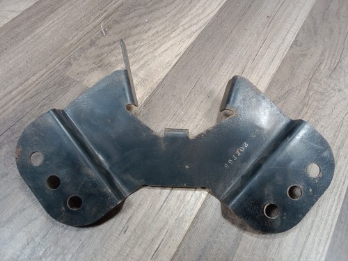 Guía frontal de correa de tracción John Deere serie L FABRICANTE DE EQUIPOS ORIGINALES GX20226B (GX200226) - Imagen 4 de 5