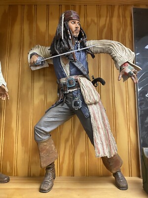 Disney Neca Pirates Of The Caribbean Capt Jack Sparrow 18  Figure