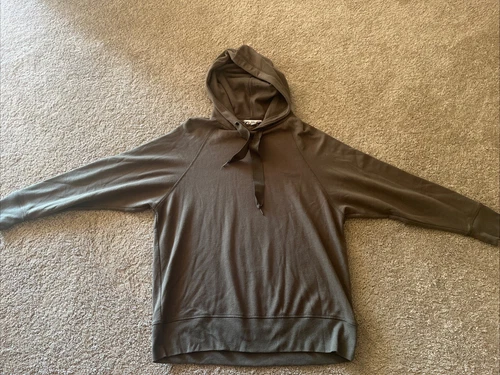 Pink Rose Women’s Relaxed Fit Hoodie Sweatshirt - Size Medium - Green - EUC