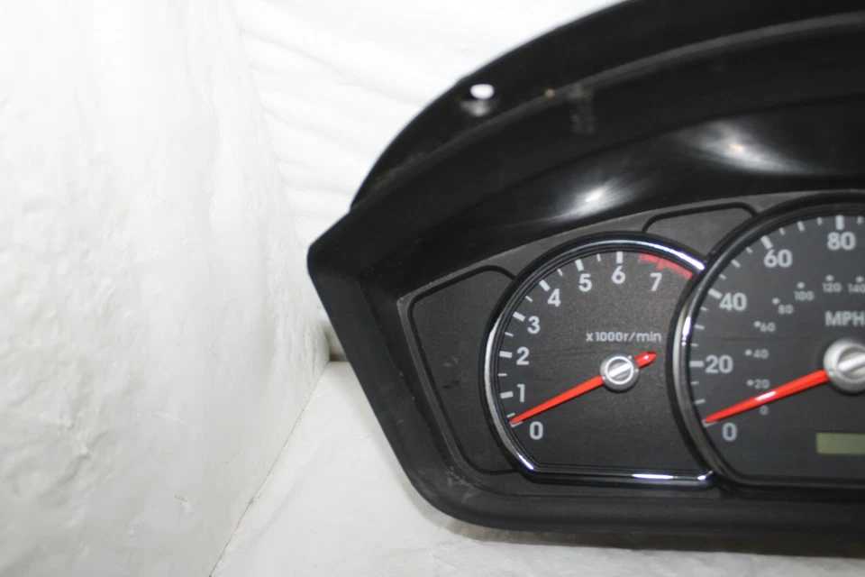Speedometer Instrument Cluster 2010Mitsubishi Galant Panel Gauges 31,239 Miles - Image 3 of 4
