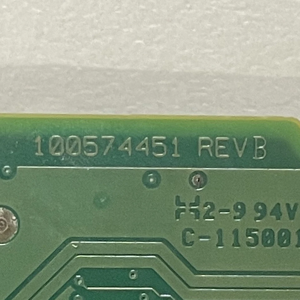 Seagate ST3750525AS 3.5" 750 GB SATA HDD PCB Board 100574451 REV B FW HP64 - Image 4 of 4