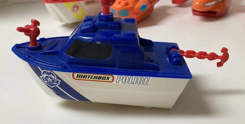Matchbox Coast Patrol Lot - Seaplane, Submarine, Fire Rescue Boat, Police Boat - Picture 9 of 14