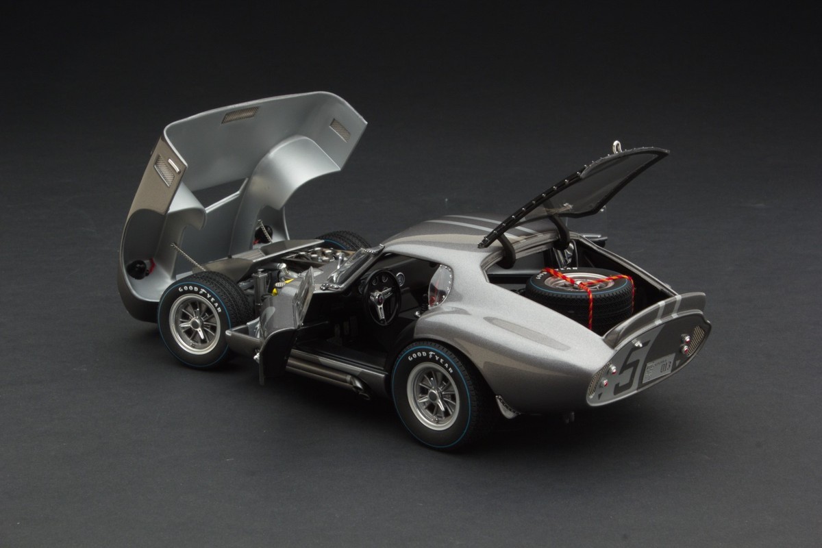 Exoto | 1:18 | 1964 Cobra Daytona | Lifetime Achievement Exoto | 1:18 | 1964 Cobra Daytona | Lifetime Achievement