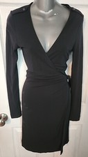 Banana Republic Black rayon  Belted Plunging Vee Neck  Long Sleeve WRAP Dress XS