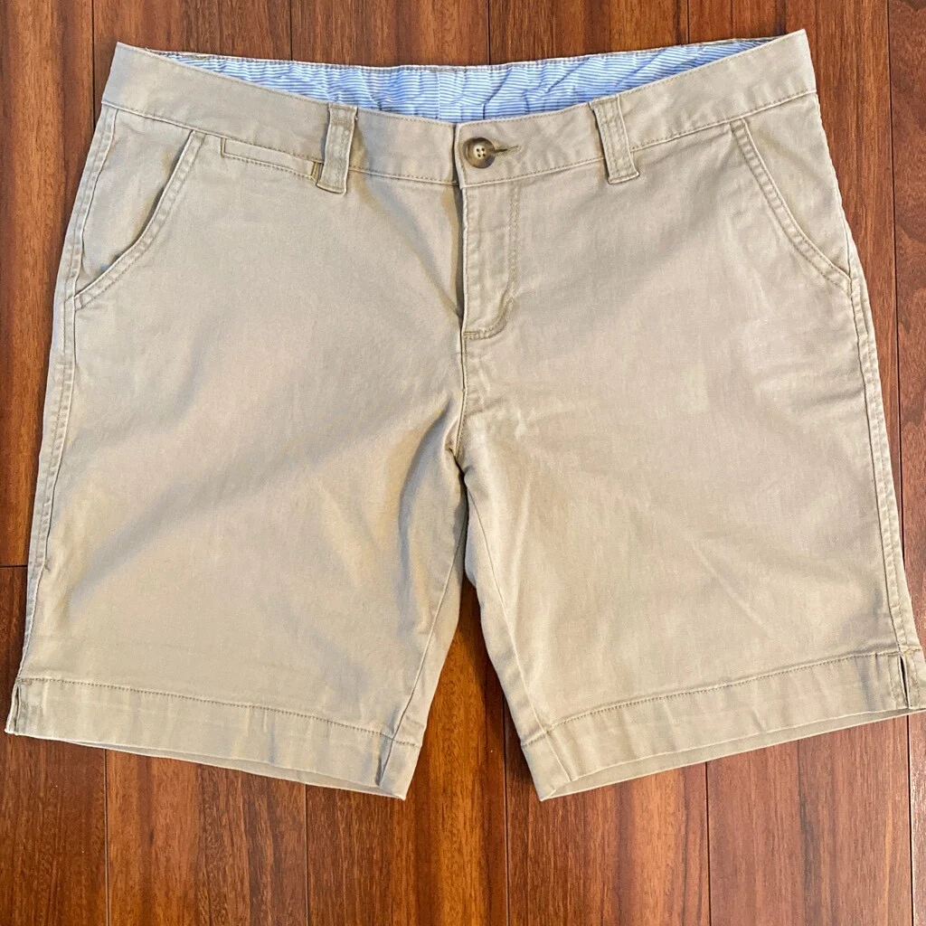 Red camel sales khaki shorts