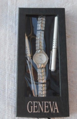 GENEVA LADIES WATCH SET - WITH MATCHING PEN AND LETTER  display picture 1