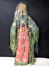 NATIVE AMERICAN INDIAN CHIPPEWA beaded doll - NICE