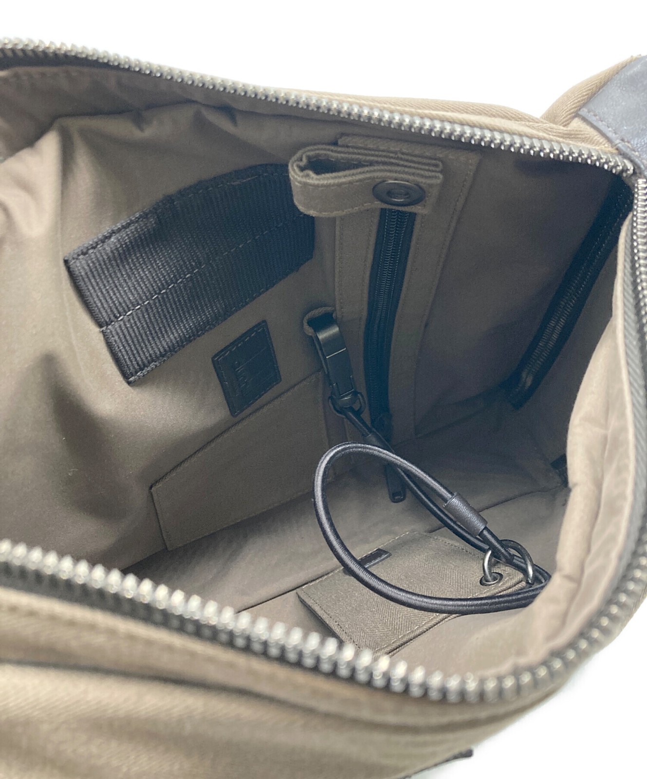 dunhill HEIST CANVAS Men's Burberry Trench Coat Shoulder Bag Khaki Used  thumbnail 12