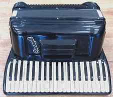 Vintage Crucianelli Pancordion Italy 120 Bass, Piano Accordion - Black w/ Case