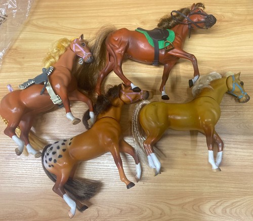 Vintage 1996 Grand Champion Horses Lot of 4 Nuzzle N Feed Stallion Mare Horse