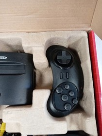 Sega Mega Drive Classic Console 80 Built In Games Boxed Untested