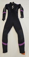NWOT Scubapro Sport Steamer, Women, 5mm Size 2 Wetsuit
