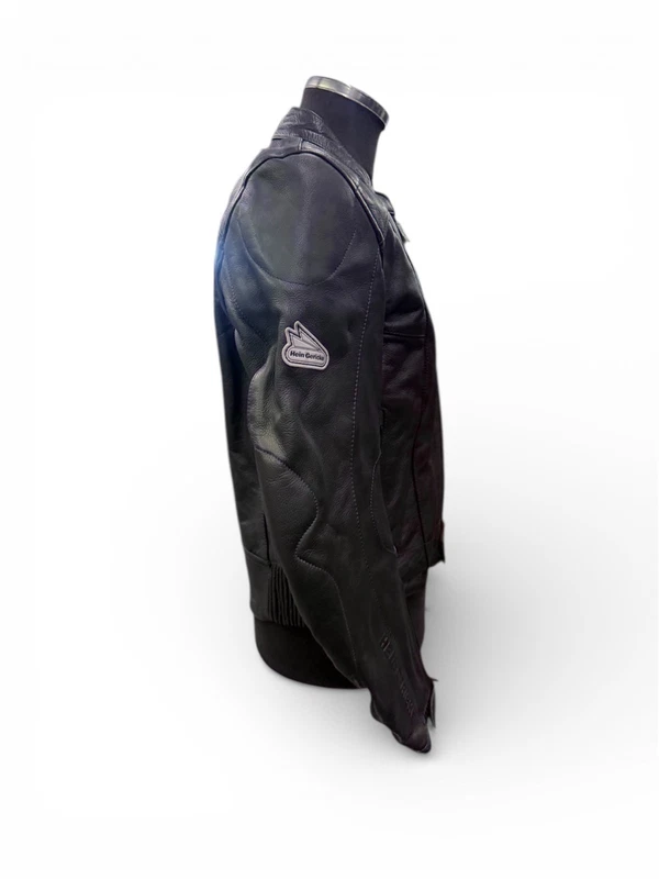Black, photo 5 of 5