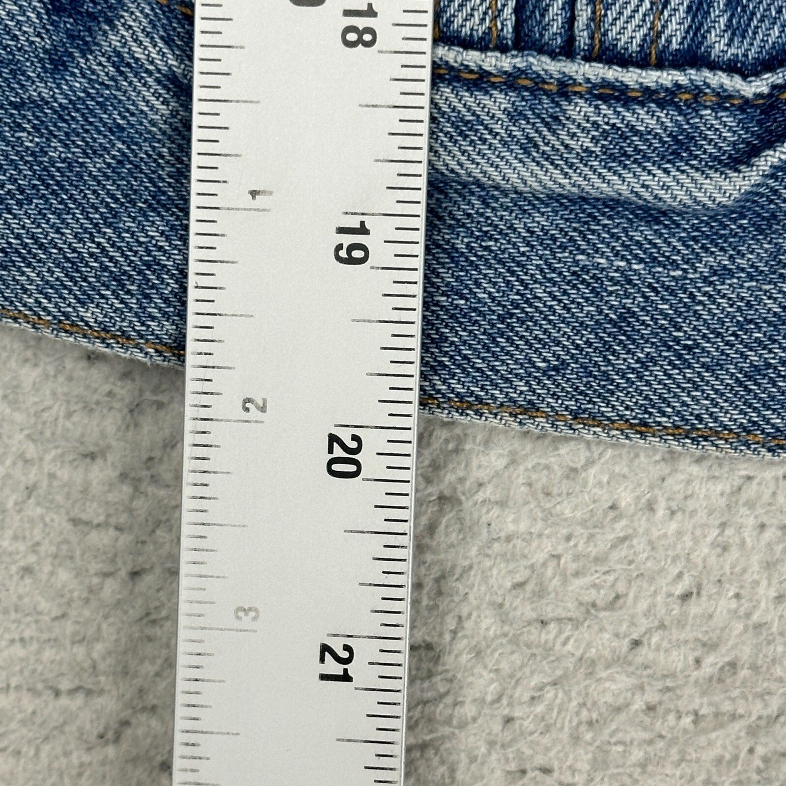 Picture 9 of 12