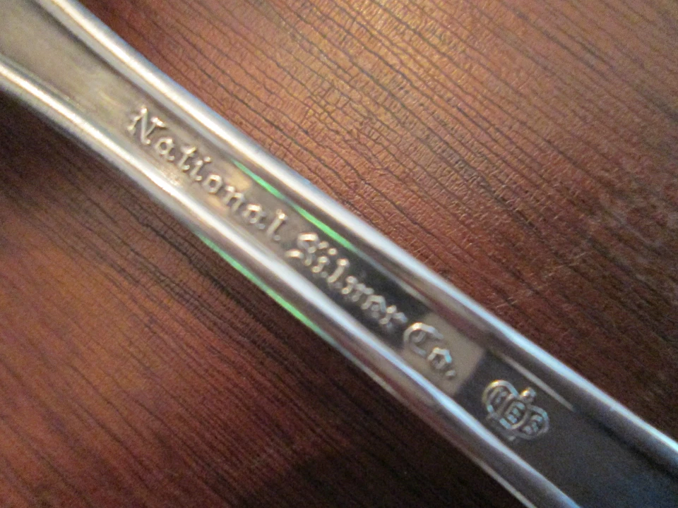 ¡TENEDOR DE CARNE! Placa de plata vintage PLATA NACIONAL: patrón de inauguración: ¡ENCANTADOR! Foto 4 de 4