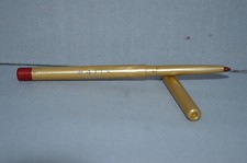 Mally Lip Liner Crimson 0.01oz New Unboxed