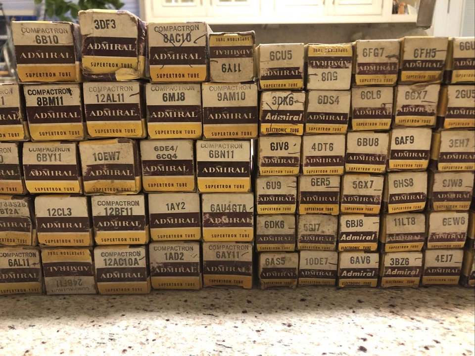 Admiral (90) NOS Nuevos Tubos de Vacío en Caja para Receptores y Amplificadores de Radio Foto 4 de 4