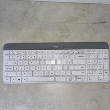 Logitech K470 Slim Wireless Keyboard - White /RT6-15409-K470-MP-UG Used