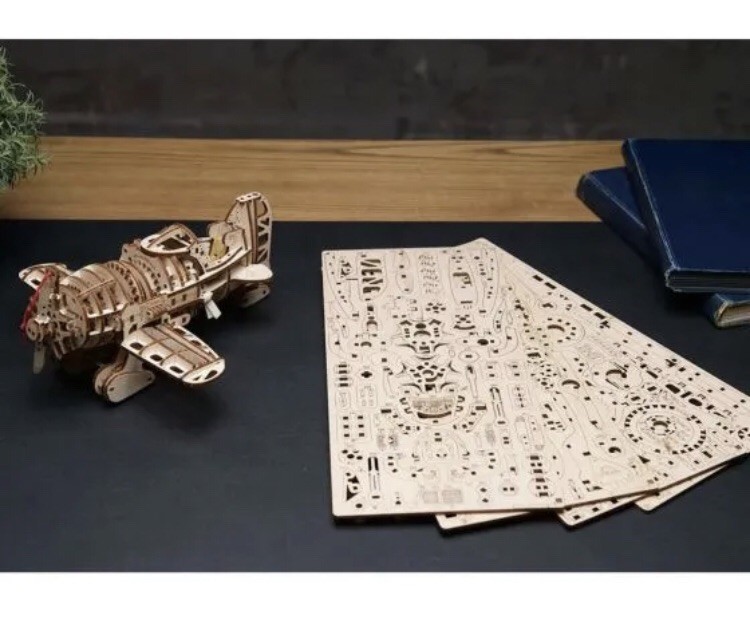 Mad Hornet Airplane Mechanical Plywood Model 7252 DIY Building Wood Craft Kits