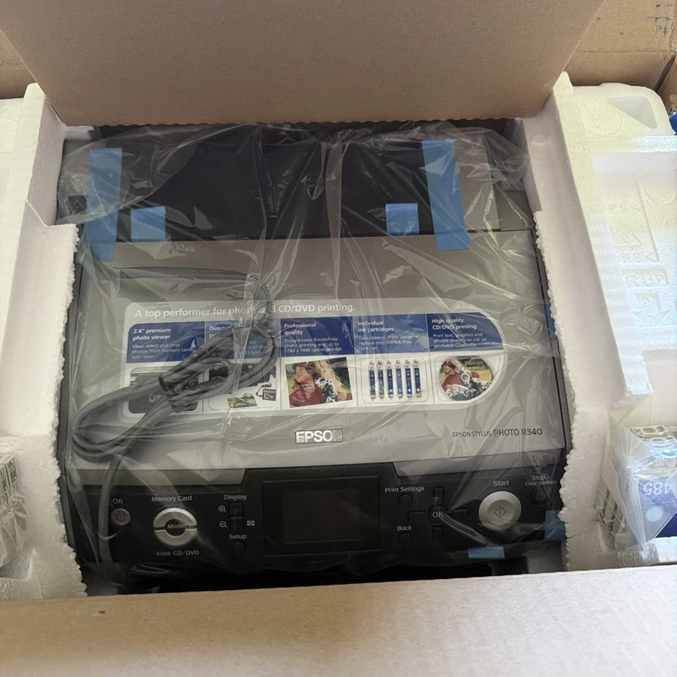 Epson Stylus Photo R340 Digital Inkjet Photo Printer - Black/Silver - NEW - Image 3 of 3