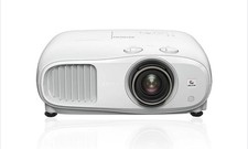 EPSON EH-TW7100 4K PRO-UHD Beam Projector Smart Home Theater  + WIFI Dongle
