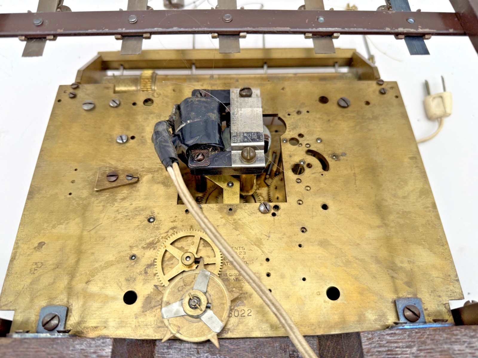 Herschede 5 Tube Tall Case Electric Clock Movement, Works. (0961)