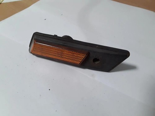 BMW 3 Coupe E36 Kotflügelblinker vorne links 8353224 63138353224 2.50 33970122