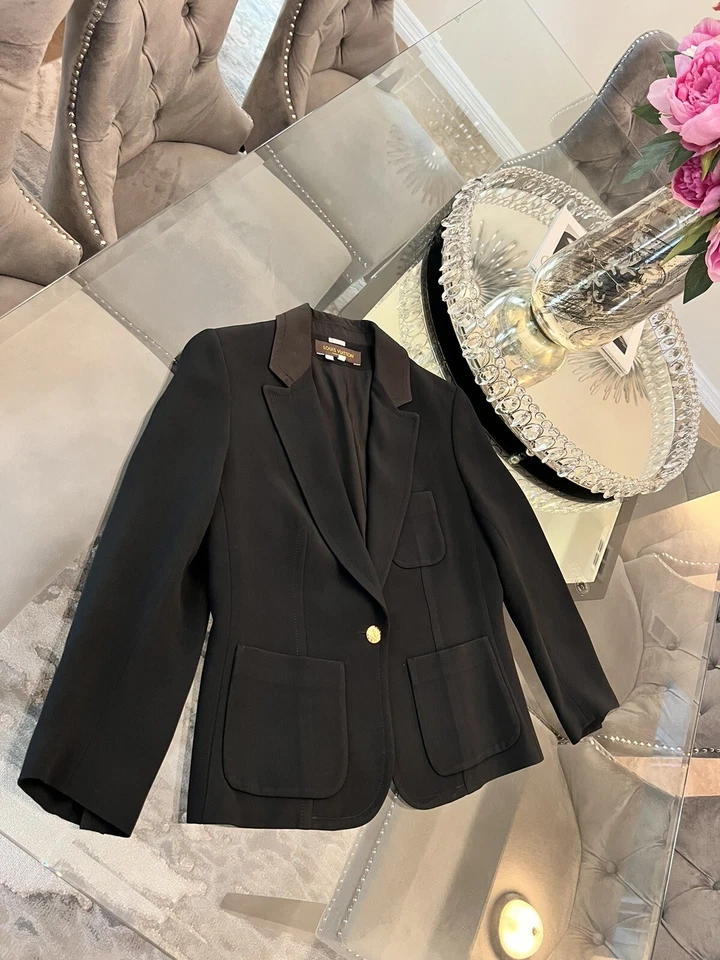 Auténtica chaqueta blazer uniforme Louis Vuitton con detalles dorados talla 42 Foto 2 de 4