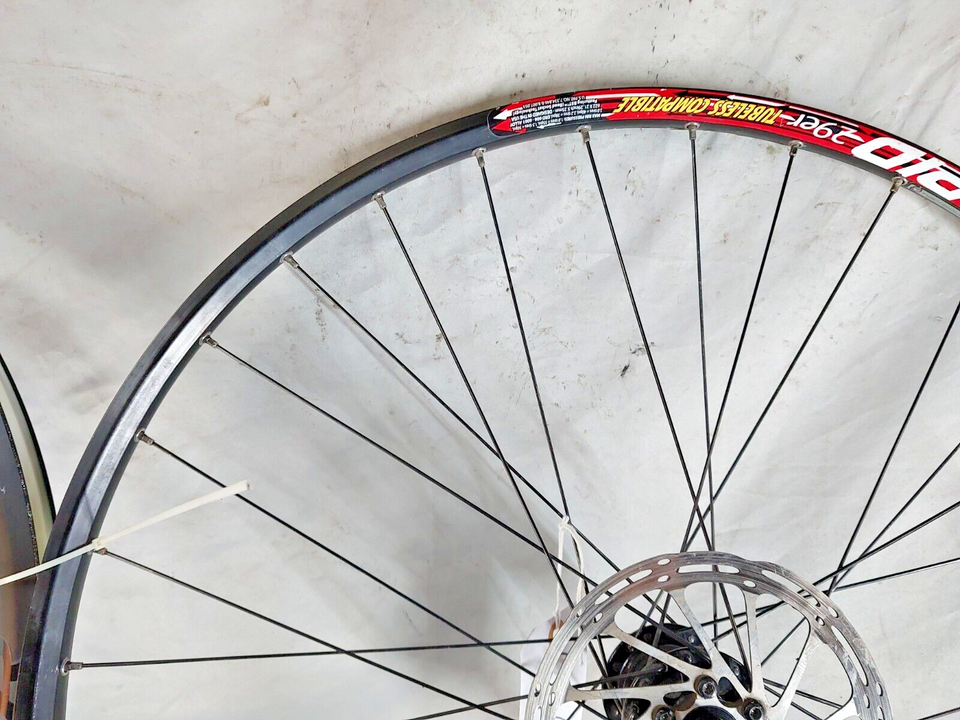 Jeu De Roues VTT Bontrager Affinity TLR 29" - Tubeless, Axe Traversant 142/110 Mm, Occasion à Restaurer