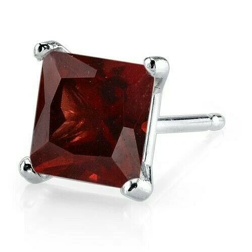 2.67 ct Princess Cut Red Garnet Stud Earrings in 14K White Gold - Image 3 of 4