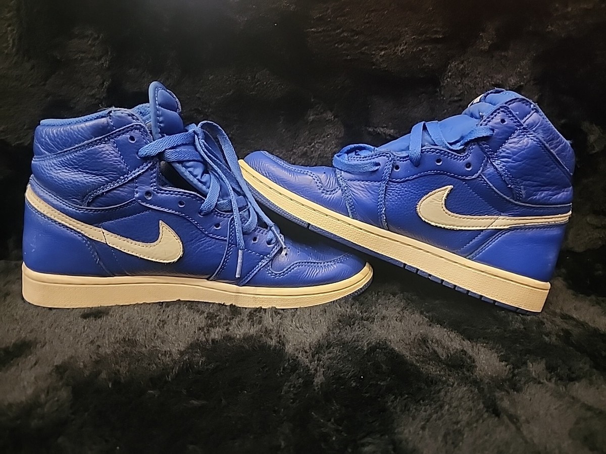 靴 Air Jordan 1 Retro High OG 555088-401 Nike Air Jordan 1 Retro High OG Hyper Royal Size 13. 555088